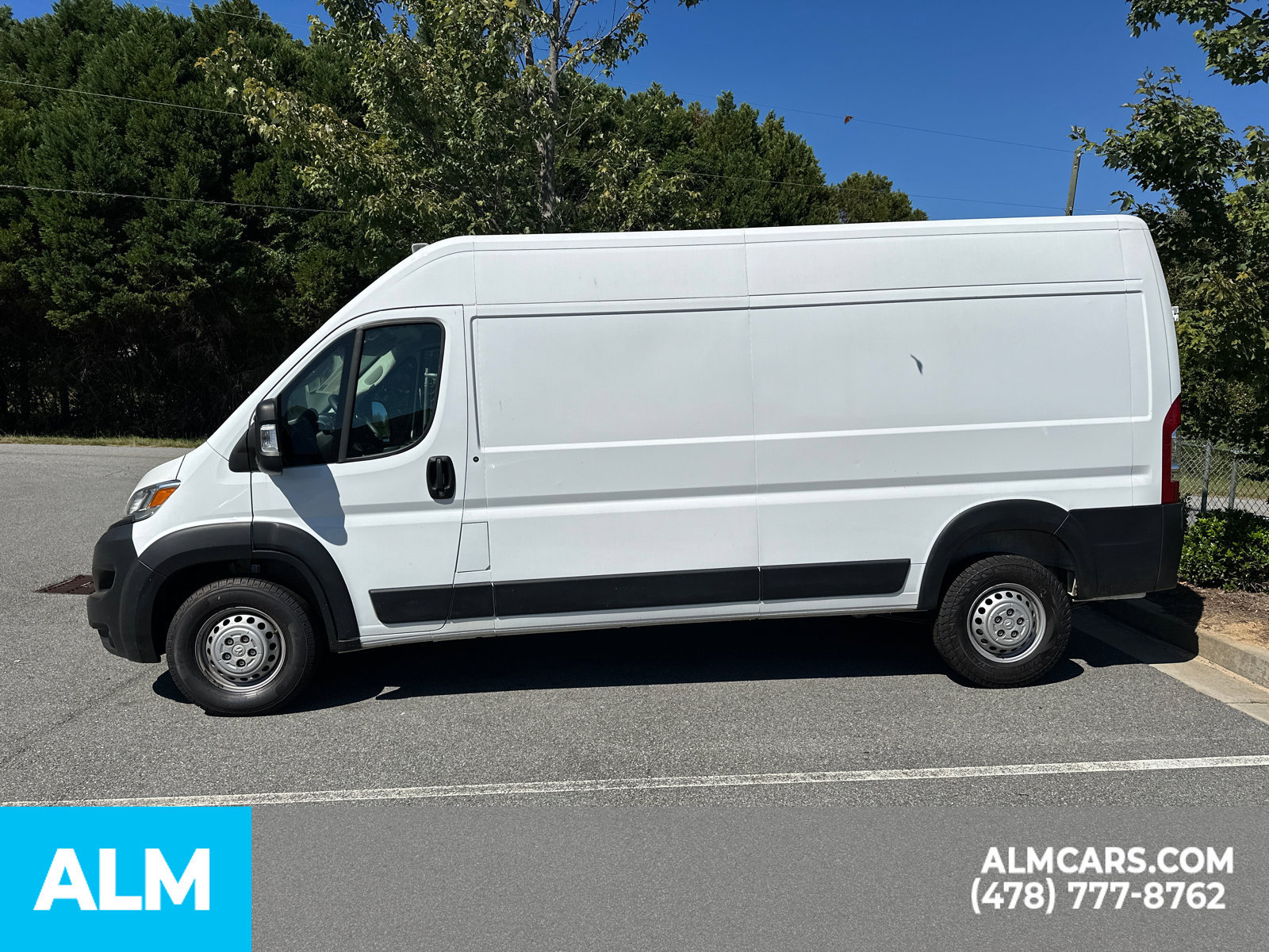 Used 2025 RAM ProMaster 2500 w/ Convenience Group FWD image 8