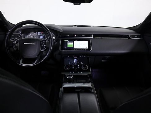 Used 2018 Land Rover Range Rover Velar S image 43