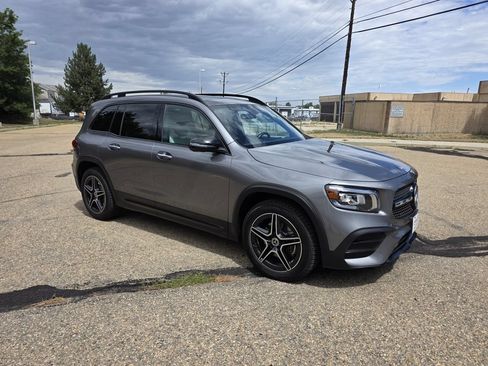 Used 2020 Mercedes-Benz GLB 250 4MATIC image 10