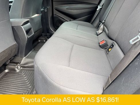 Used 2020 Toyota Corolla LE FWD image 14
