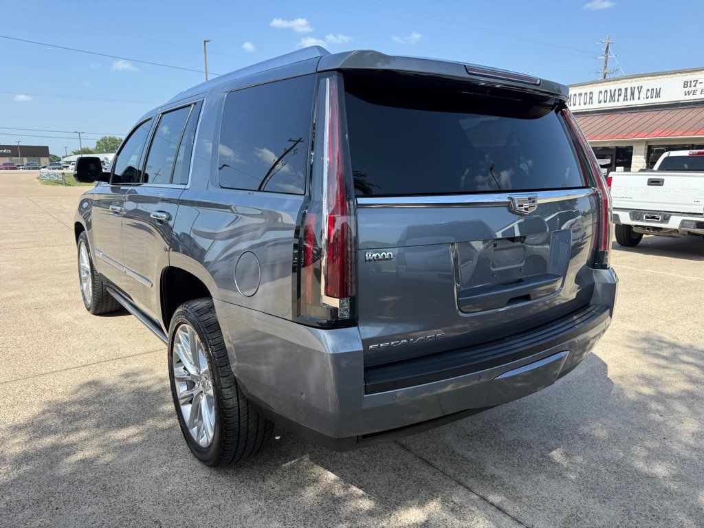 Used 2020 Cadillac Escalade Premium Luxury RWD image 5