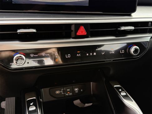 New 2026 Kia Sorento EX image 25