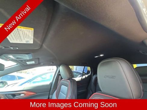 Used 2024 Chevrolet Equinox EV RS FWD image 11