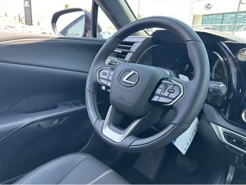 New 2026 Lexus RX 350h AWD/4WD image 12
