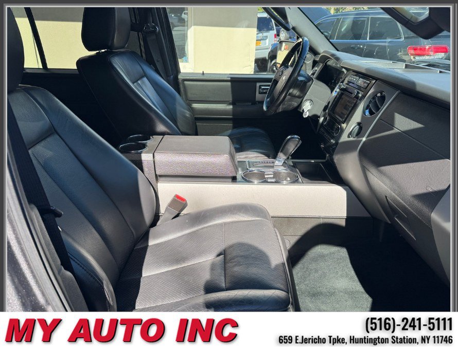 Used 2012 Ford Expedition Limited AWD/4WD image 27