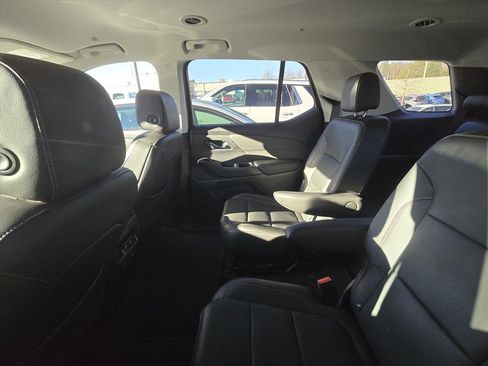 Used 2020 Chevrolet Traverse Premier image 7