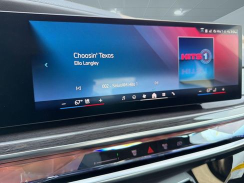 New 2026 BMW 740i image 21