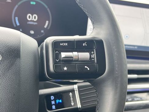Certified 2024 Hyundai Santa Fe Limited FWD image 21