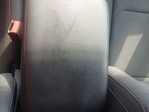 New 2025 Jeep Gladiator Sport image 38