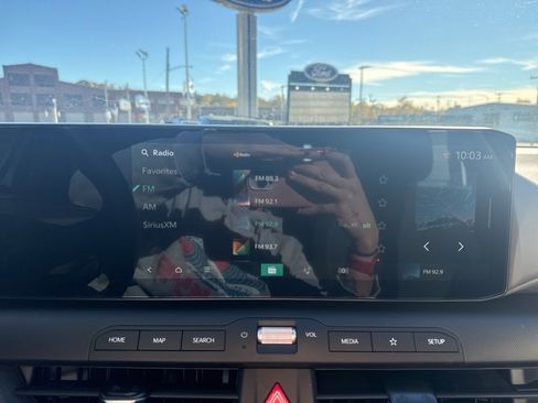 New 2025 Kia K4 LXS image 30