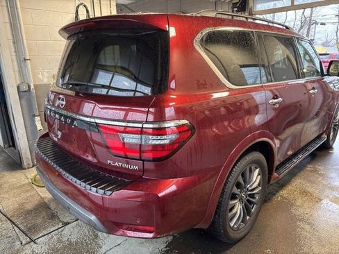 Used 2024 Nissan Armada Platinum w/ Captain's Chairs Package image 2