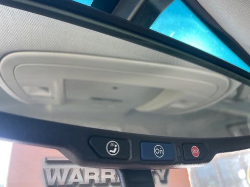 Used 2018 Chevrolet Silverado 1500 LT w/ All Star Edition image 27