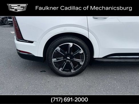 Certified 2025 Cadillac Escalade IQ Sport 1 w/ Smart Trailering package AWD/4WD image 38