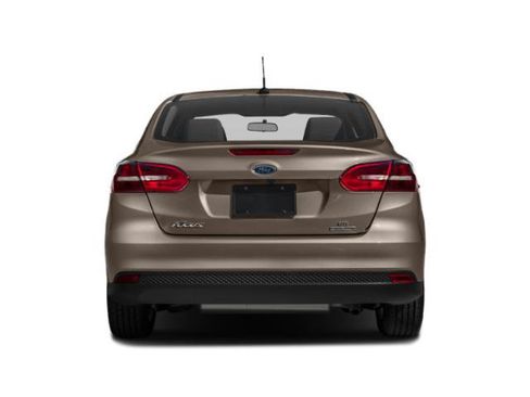 Used 2018 Ford Focus SE FWD image 8