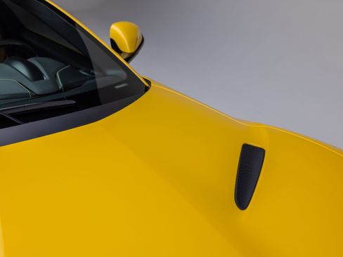 Used 2019 Ferrari 812 Superfast image 41