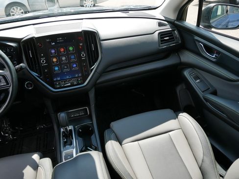 Used 2023 Subaru Ascent Onyx Edition AWD/4WD image 11