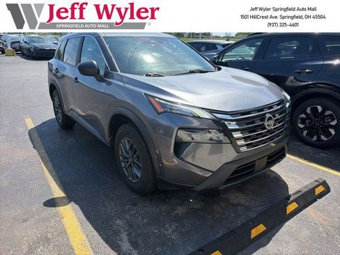 Used 2024 Nissan Rogue S FWD image 1