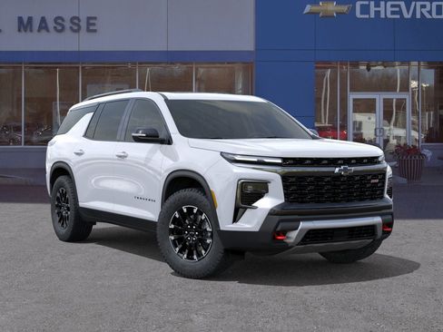 Used 2026 Chevrolet Traverse Z71 w/ Enhanced Driving Package image 7