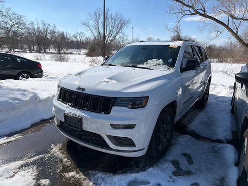 Used 2020 Jeep Grand Cherokee Limited X image 10