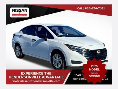 New 2025 Nissan Versa S w/ Trunk Package
