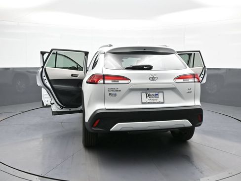 Certified 2024 Toyota Corolla Cross LE AWD/4WD image 46