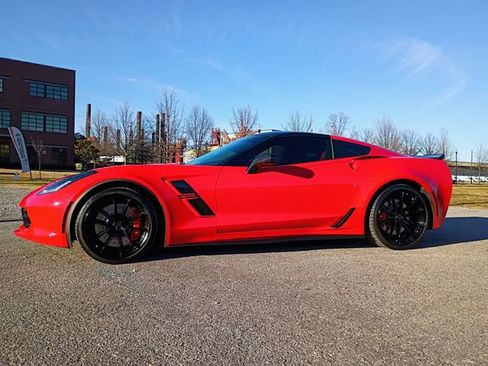 Used 2017 Chevrolet Corvette Grand Sport image 7