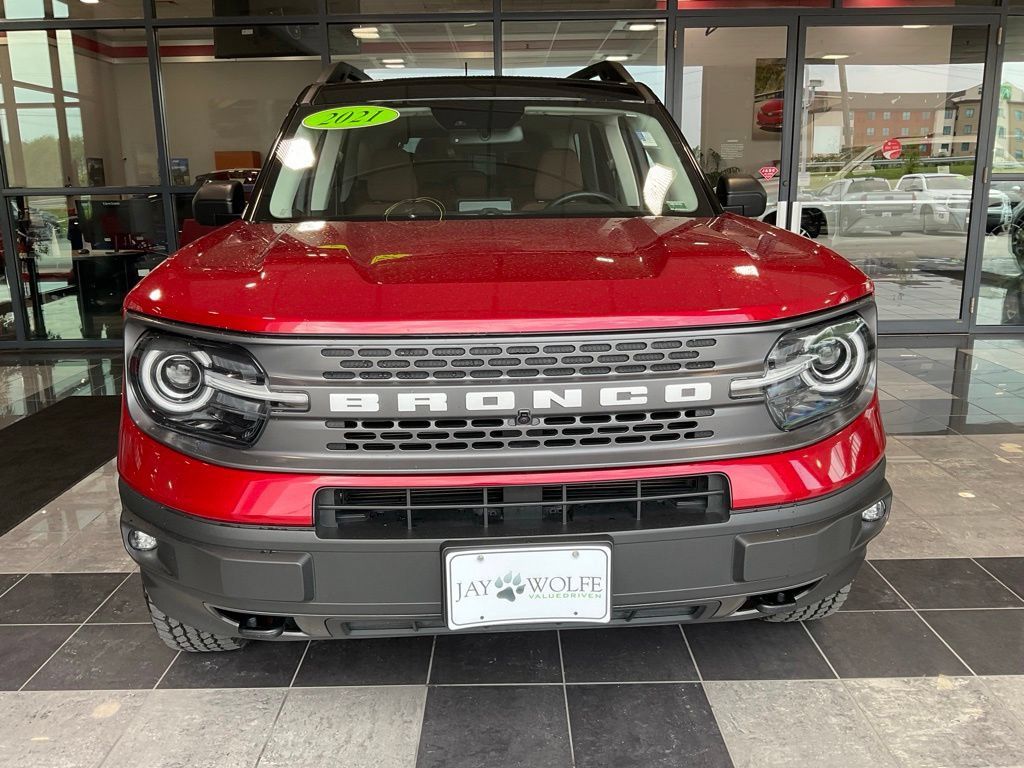 Used 2021 Ford Bronco Sport Badlands w/ Badlands Package AWD/4WD image 2