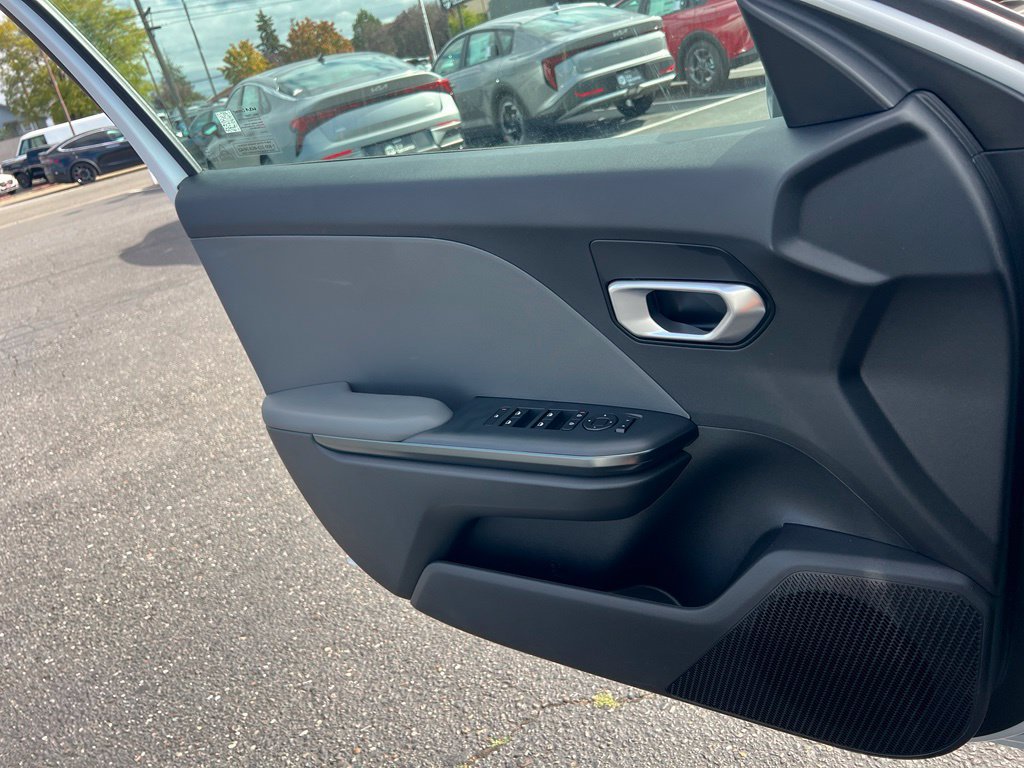 Certified 2026 Kia K4 FWD image 19