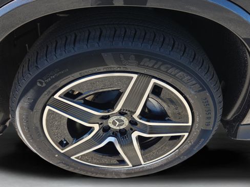 New 2026 Mercedes-Benz GLC 300 4MATIC image 30