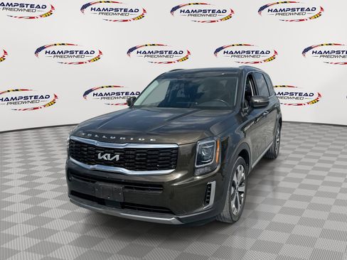 Used 2022 Kia Telluride S AWD/4WD image 1