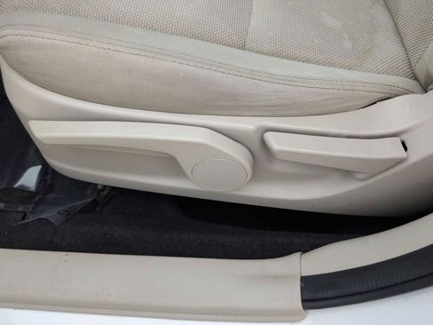 Used 2014 Subaru Crosstrek 2.0i Premium w/ Moonroof Package image 18