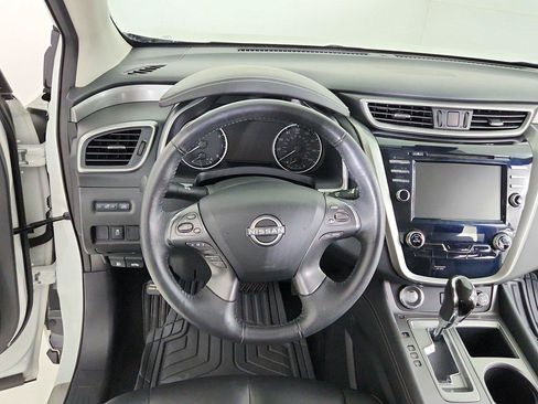 Certified 2024 Nissan Murano SV w/ SV Midnight Edition Package AWD/4WD image 19
