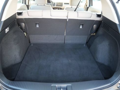 Used 2016 Honda HR-V LX image 21