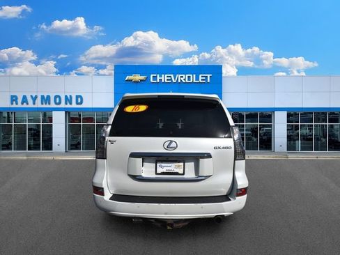 Used 2016 Lexus GX 460 Luxury AWD/4WD image 5