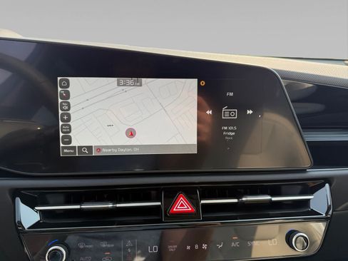 New 2026 Kia Niro EX FWD image 15