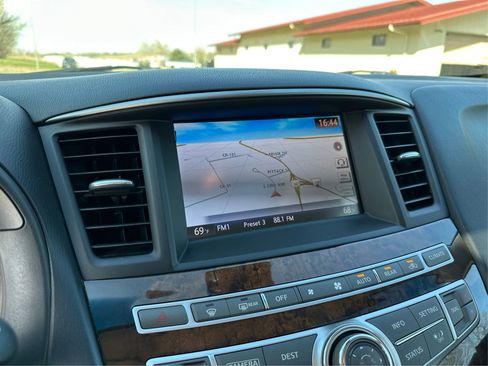 Used 2013 INFINITI JX35 AWD w/ Premium Pkg image 27