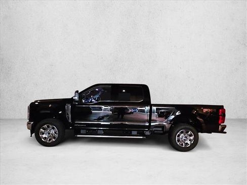 New 2026 Ford F250 Lariat w/ Chrome Package image 5