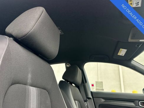 Certified 2024 Honda Civic Sport image 17