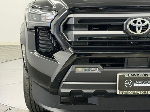 Used 2026 Toyota Tacoma SR5 RWD image 9