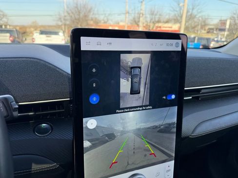 Used 2021 Ford Mustang Mach-E Premium image 20