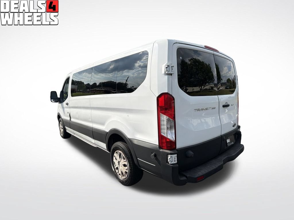 Used 2016 Ford Transit 350 XLT RWD image 3