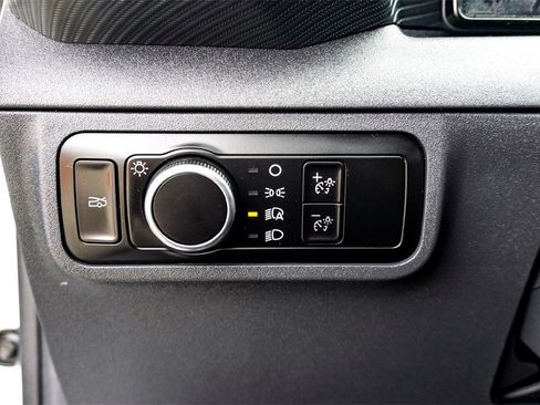 Used 2024 Ford Mustang EcoBoost image 16