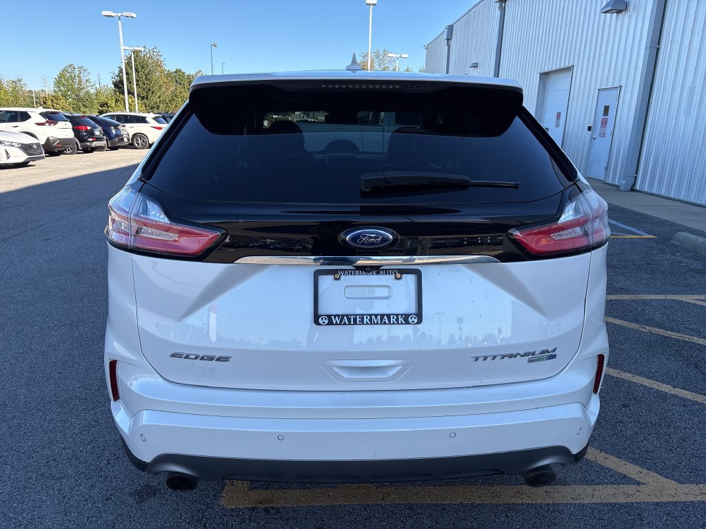 Used 2019 Ford Edge Titanium w/ Equipment Group 301A AWD/4WD image 4