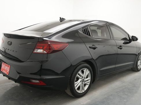 Used 2020 Hyundai Elantra SEL FWD image 8