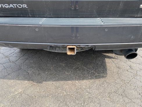 Used 2016 Lincoln Navigator Select AWD/4WD image 4