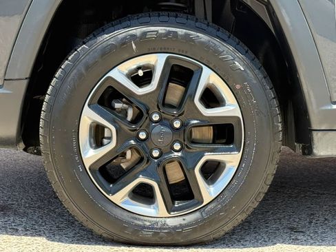 Used 2018 Jeep Compass Trailhawk w/ Navigation Group AWD/4WD image 27