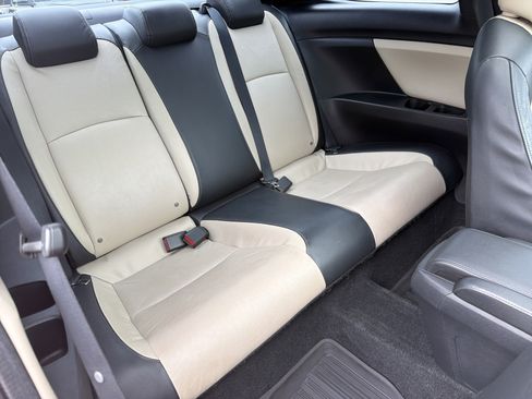 Used 2016 Honda Civic EX-L image 25