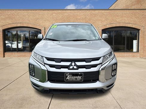 Used 2026 Mitsubishi Outlander Sport ES AWD/4WD image 9