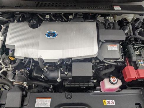 Used 2021 Toyota Prius Prime LE image 24