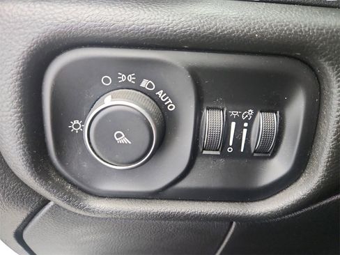 Used 2020 RAM 2500 Tradesman image 30